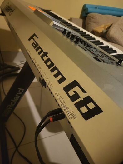 Roland G8 Fantom Keyboard and Accessories