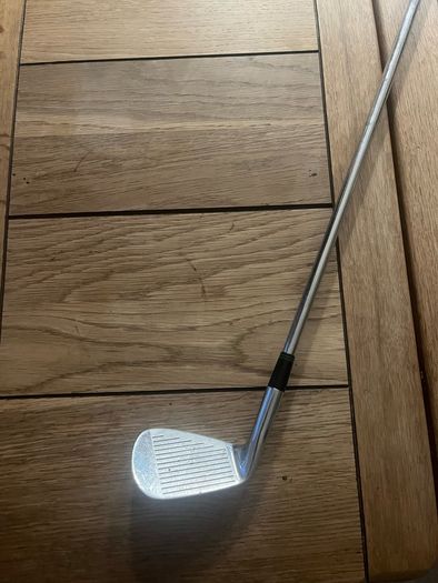 Mizuno golf clubs 9-3 iron
