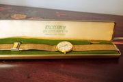 Vintage Excalibur Women's Wristwatch