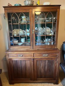 Antique display cabinette