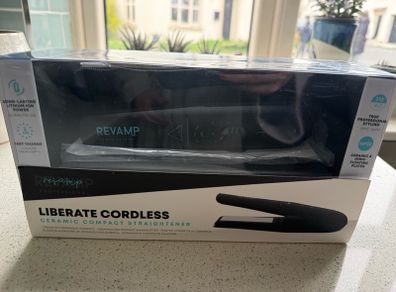 REVAMP Liberate Cordless Compact Ceramic Hair Straightener - Black