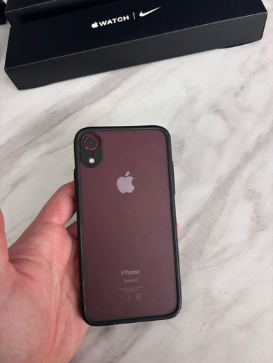 Apple iPhone XR Product Red