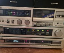 classic vintage amplifier casette radio deck jvc