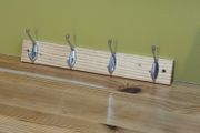 4 hook rail hanger