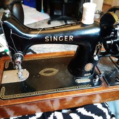 Vintage Singer 99K Sewing Machine - Working, With Accessories