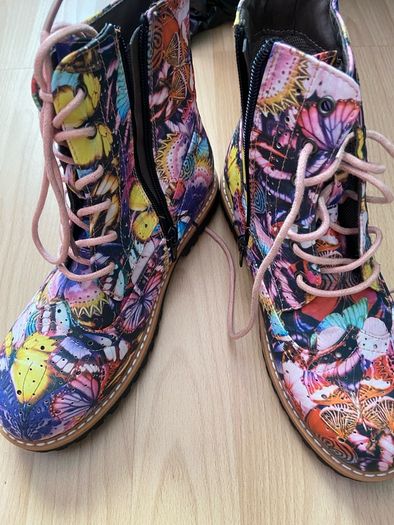 Funky Colourful Boots - Size 34 - Size 4