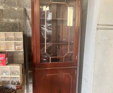 Rossmore Cabinet