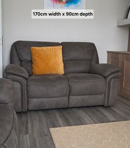 3 + 2 seater