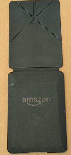 Amazon Kindle Voyage 7th Generation 6" 4GB Wi-Fi Black eBook Reader With Original Case Cover/ Used