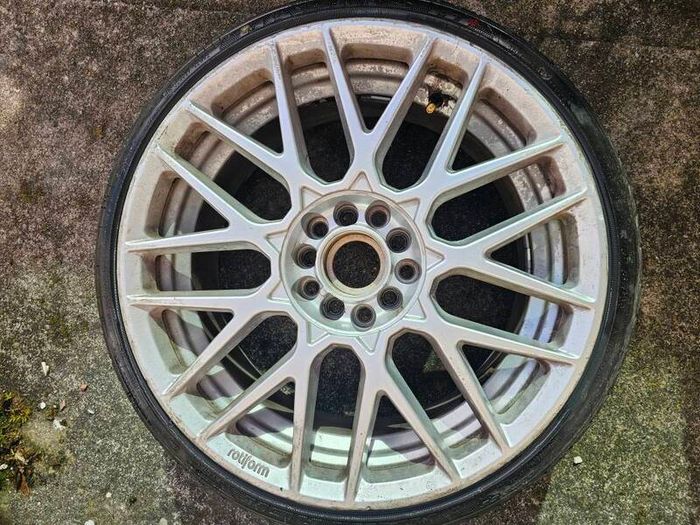 Rotiform Rse 18" 5x112 alloy wheels