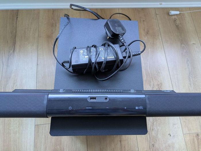 Philips soundbar and wireless subwoofer