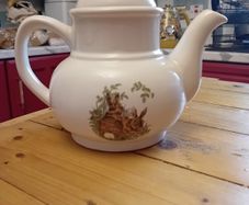 Rabbit Tea Pot