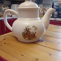 Rabbit Tea Pot