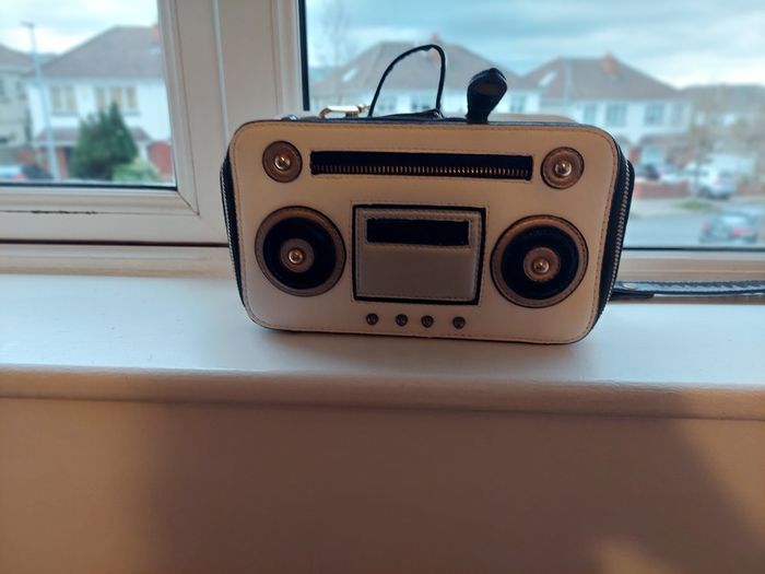 Girls Radio Handbag