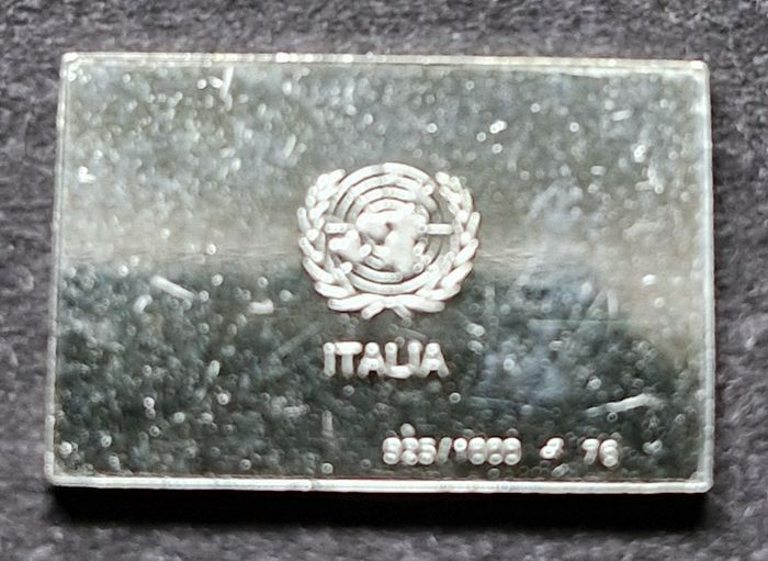 Franklin Mint Flags Of United Nations  Sterling 925 Silver (Price is For 1 Flag)