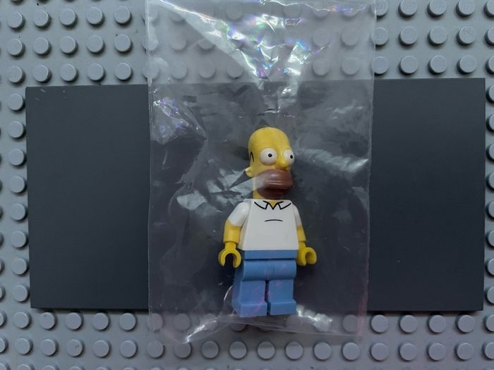 lego Simpsons sim007 Homer Simpson minifigure, The Simpsons, Series 1