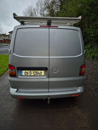 vw transporter t5 2.5 130bhp 2009