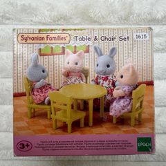 Sylvanian Families Table & Chair Set 1615 the box is opened damaged Epoch Please see pictures