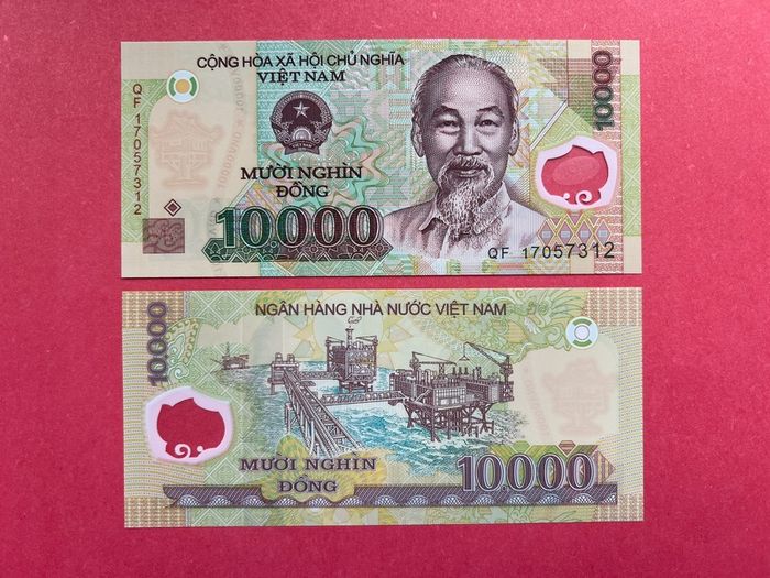 Vietnam. 10,000  Dong  2017.  Pick 119 . UNC Polymer / Plastic. ( Unc )