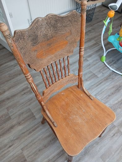 Highback solid chairs (great for upcycling)
