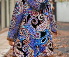 BNWT Boho Style Coat with a Hood & Soft Fur on the inside size 20