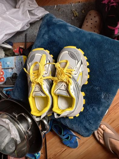 Cool Sneakers