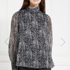 Gallery blouse new size 14