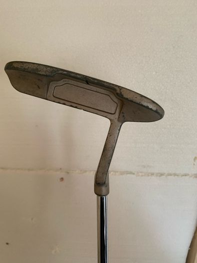 Full bagged Mens Golf set (irons, putter, drivers) (RH)