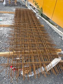 12 mm and 14 mm reinforcing steel bars and steel mesh for sale.