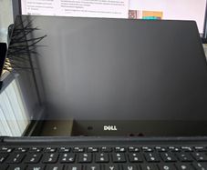 Dell Precision 5510 / XPS 15 - For Parts or Repair (4K Touch, 84Wh Battery)