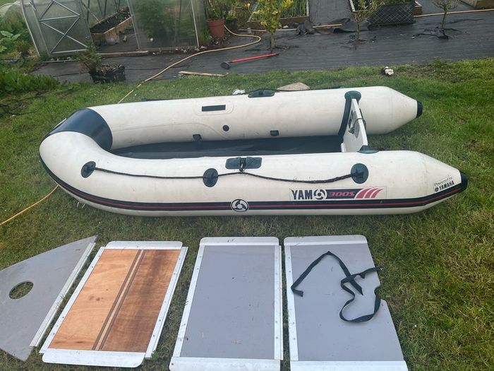 Yamaha 300s inflatable with 8hp Mercury outboard