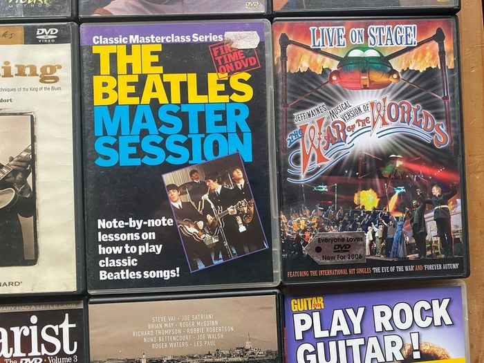 Guitar Lessons DVD Set Signature licks The Beatles Blues Guitar Rock