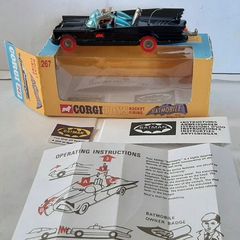 Corgi Batmobile 267 Red Tyre Version