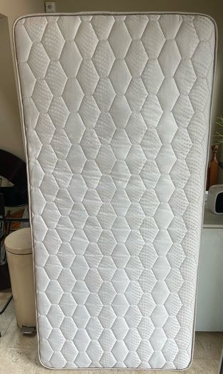 As New - Spotless Medium Firm Single Mattress - Can Deliver