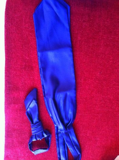3 deep purple bridesmaids dresses,Alfred Angelo,knee length sizes 8,10,16,also 3matching crovatt and one page boy crovatt ,worn once,can be sold separate