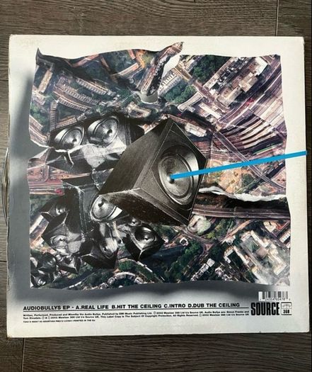 40 x 12" electronic vinyl