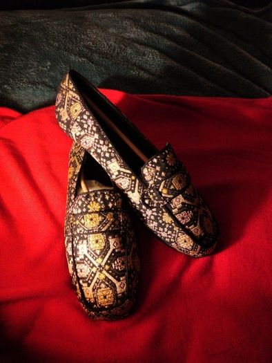 Flat slippers/shoes