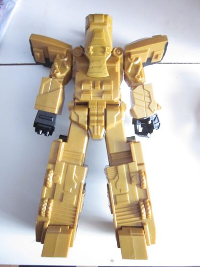 Power Rangers Morphers Beast Wrecker Zord Action Figure