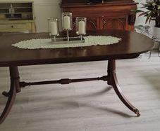 Mahogony Table And Chairs Set