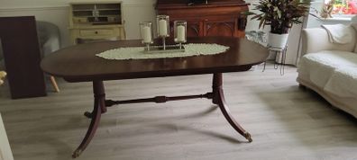 Mahogony Table And Chairs Set