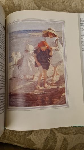 Cider With Rosie By Laurie Lee.   BEAUTIFUL ILLUSTRATED  EDITION 1989. Hardback With Dustjacket In Very Good Condition. Large Volume Book.