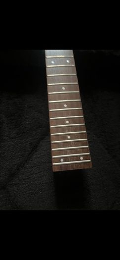Fender Squier Showmaster fretboard body