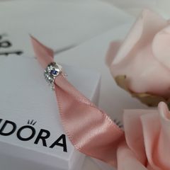 New genuine pandora baby chicken charm with blue eyes