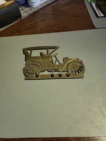 Brass keyhanger