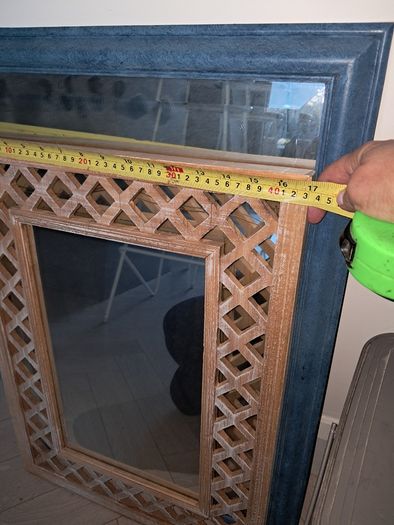 Wall mirror with lattice wood frame