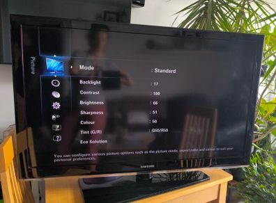 Samsung 46" LCD TV (Fully Working)