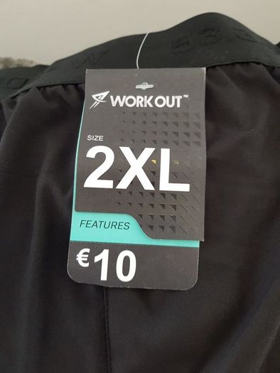 Mens shorts 2XL new