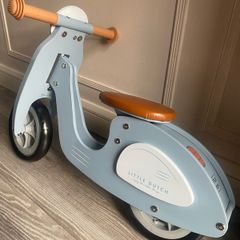 Little Dutch balance bike