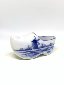Vintage miniature delfts shoe