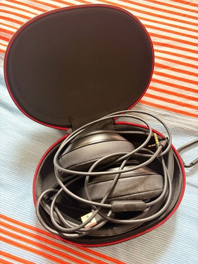 Beats Studio Pro Wireless Headphones